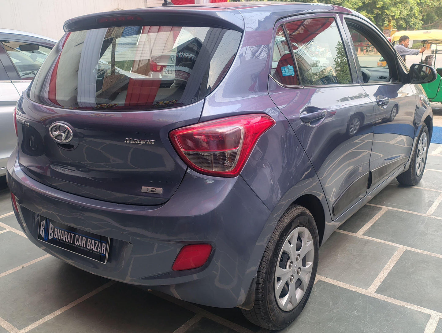 36,000 KMS HYUNDAI GRAND I10 MAGNA PETROL (2016)