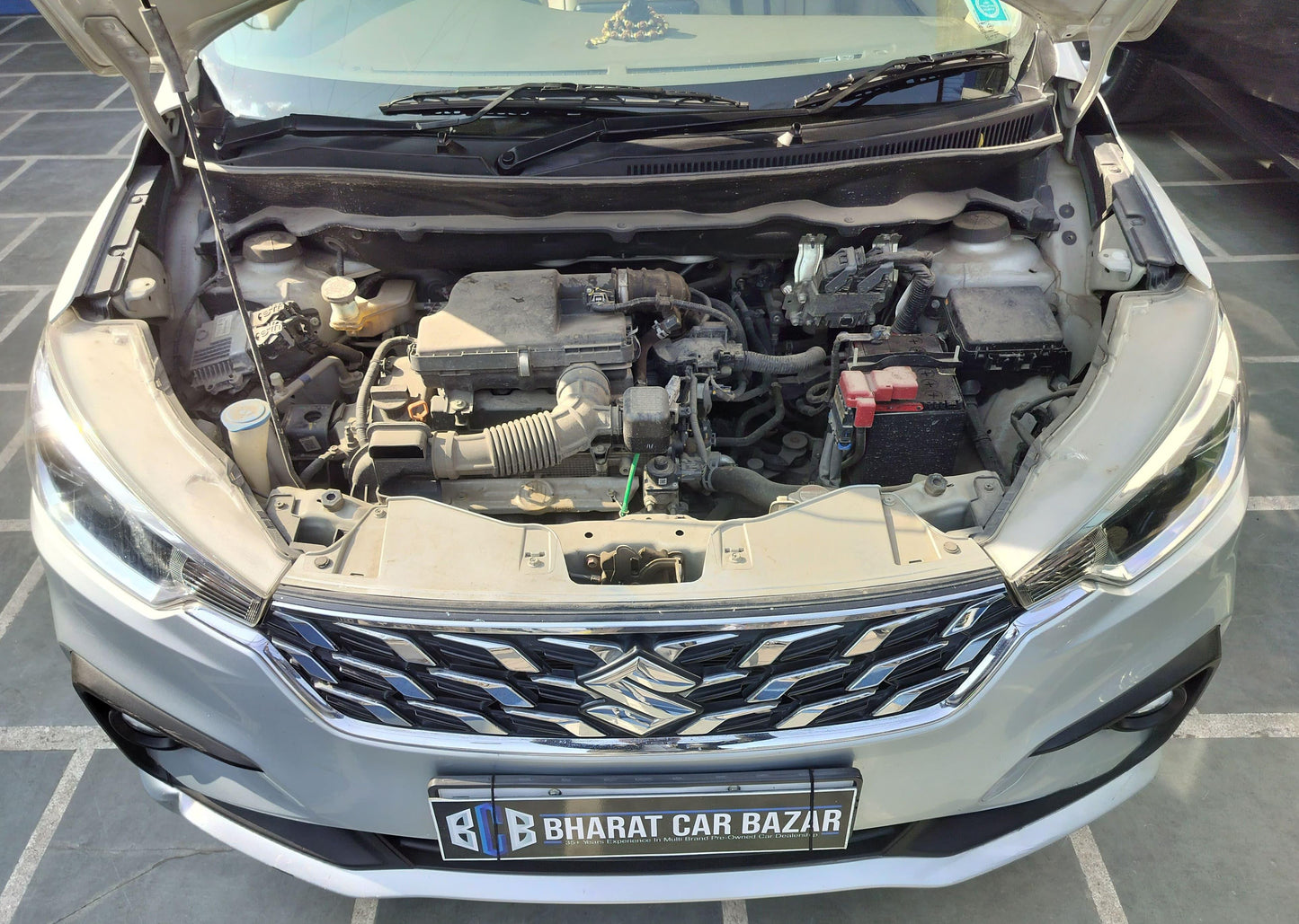 44,000 KMS MARUTI ERTIGA ZXI (O) GREEN CNG (2023)