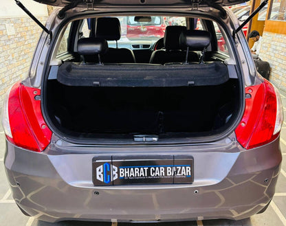 25,000 KMS MARUTI SWIFT LXI PETROL (2017)