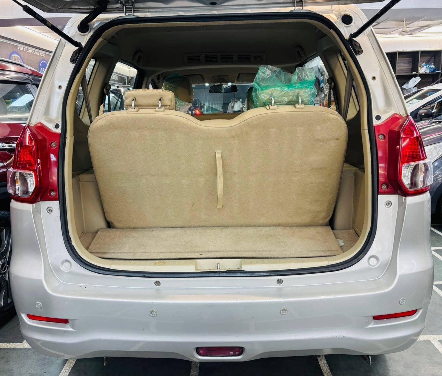 48,000 KMS MARUTI ERTIGA VXI PEROL (2014)