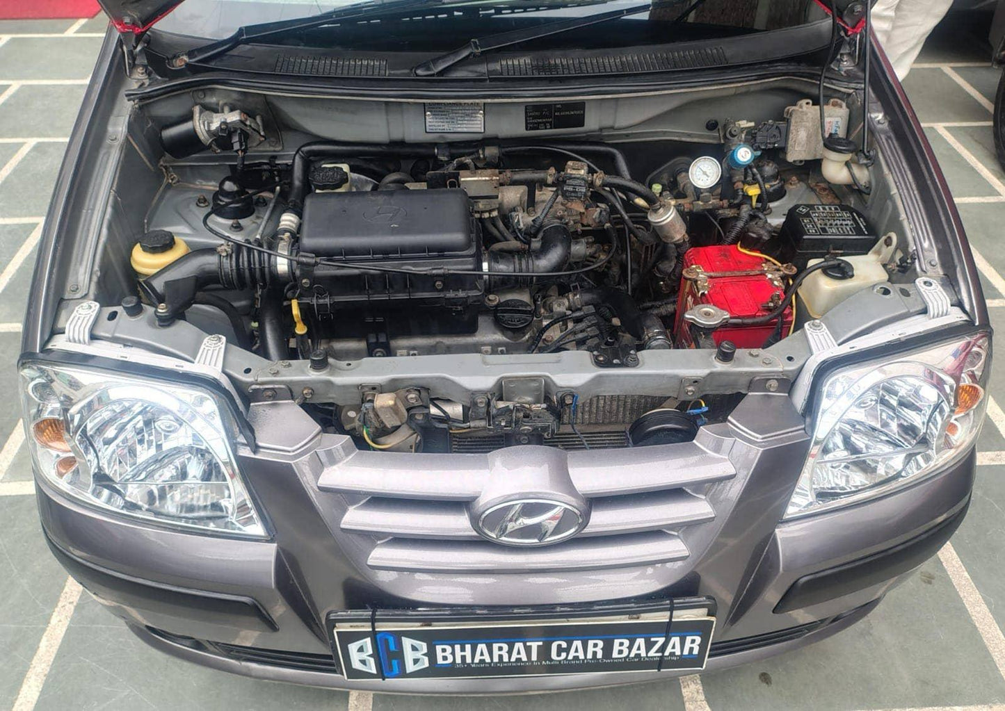 HYUNDAI SANTRO GL PETROL+CNG (2013)