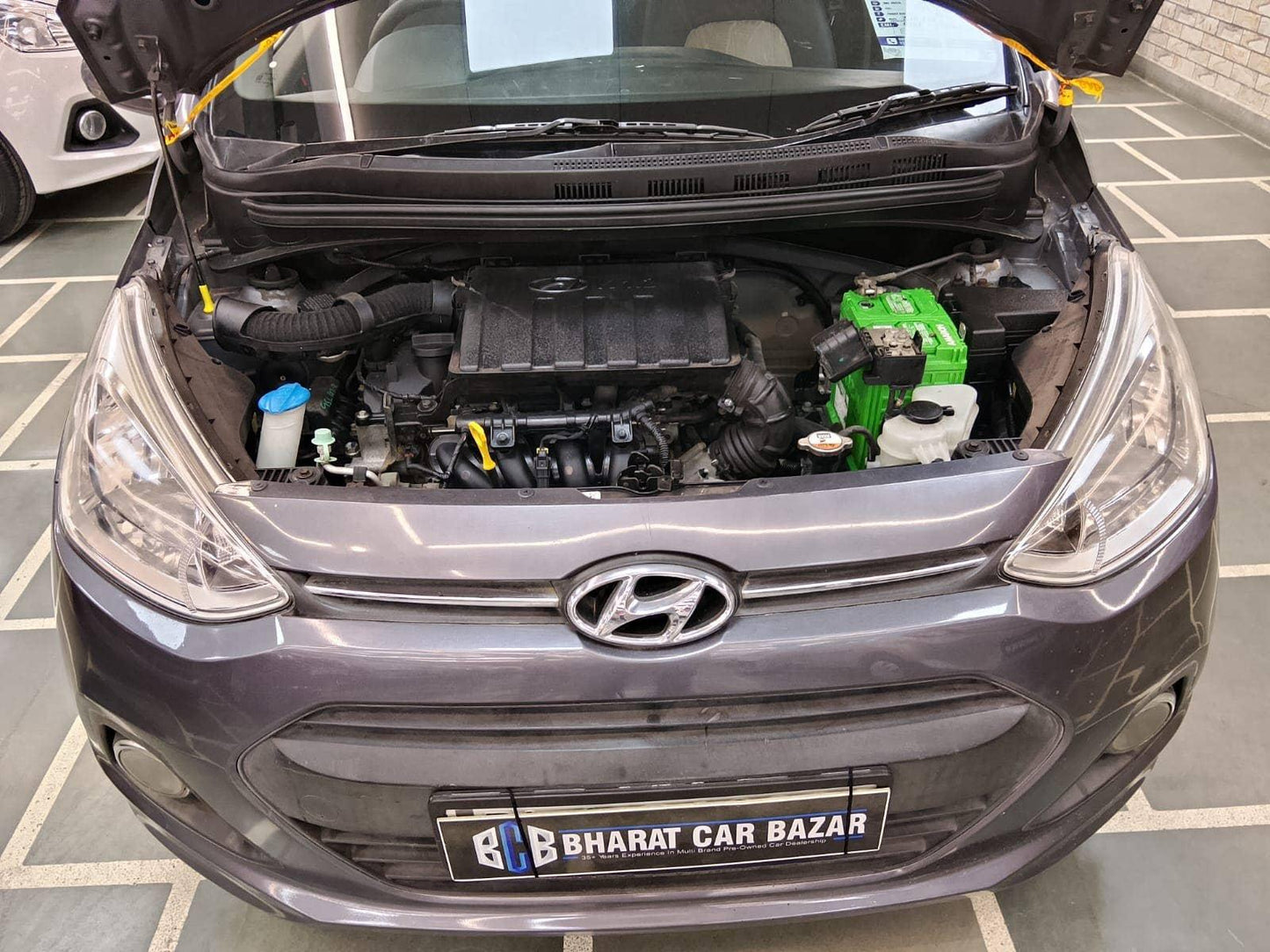 15,000 KMS HYUNDAI GRAND I10 MAGNA 1.2 PETROL (2014)