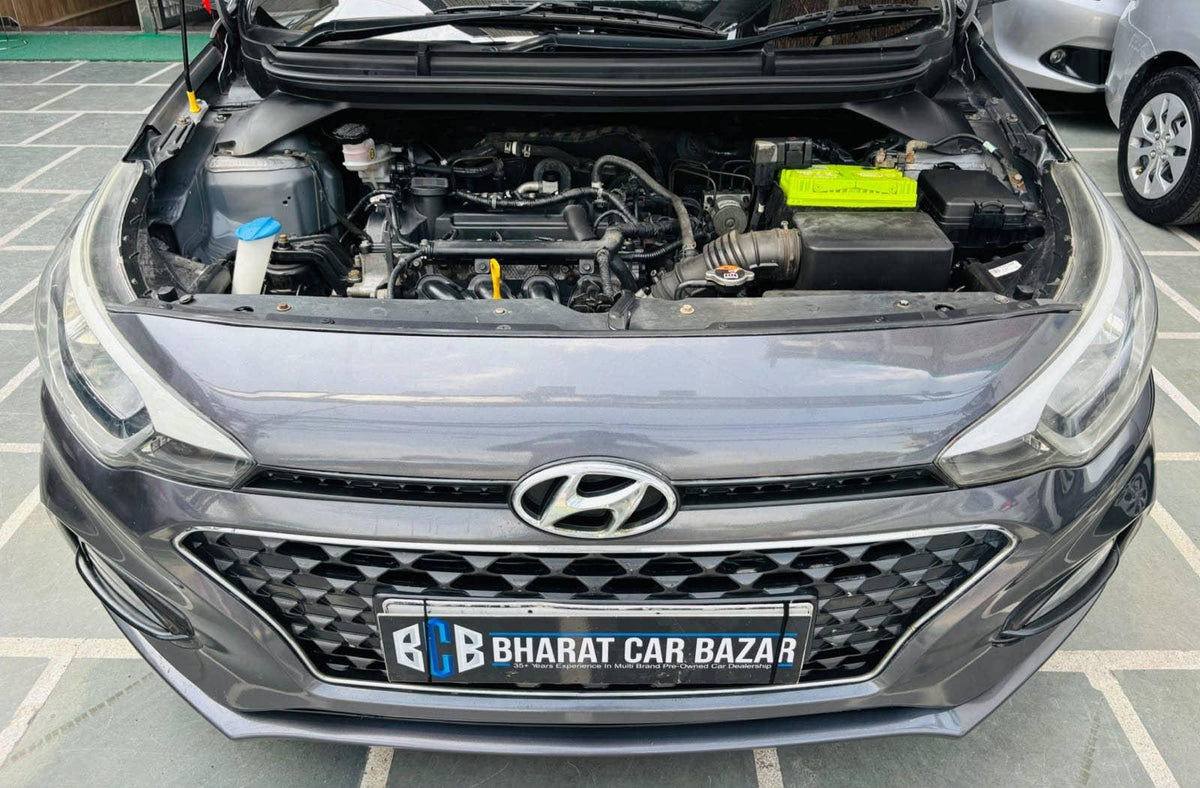 45,000 KMS HYUNDAI I20 1.2 MAGNA PETROL (2019)