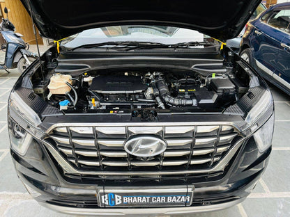 39,000 KMS HYUNDAI ALCAZAR SIGNATURE (O) 6 STR 1.5 DCT PETROL (2023)