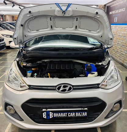 12,000 KMS HYUNDAI GRAND I10 1.2 SPORTZ (2016)