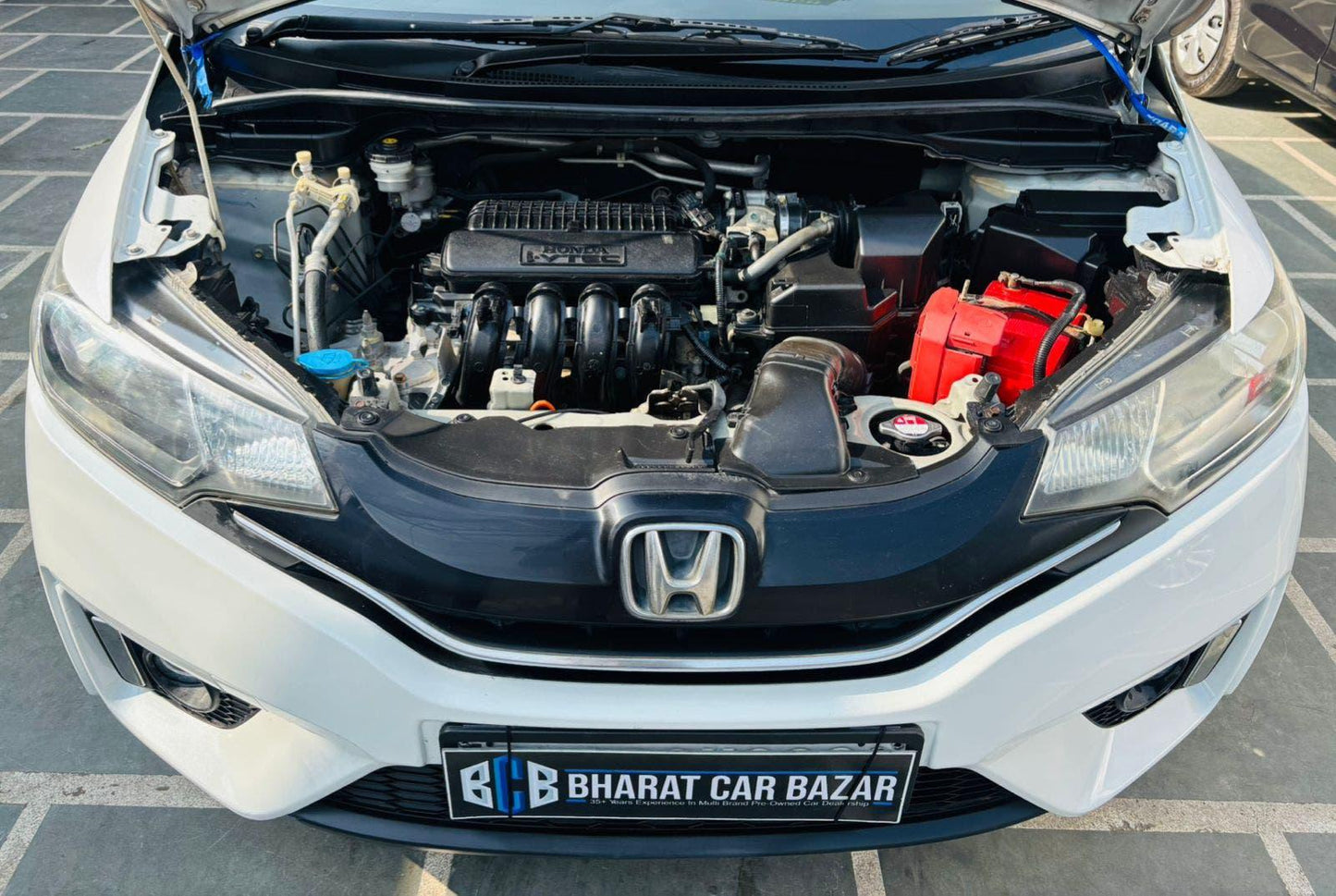 22,000 KMS HONDA JAZZ 1.2 S MT PETROL (2017)