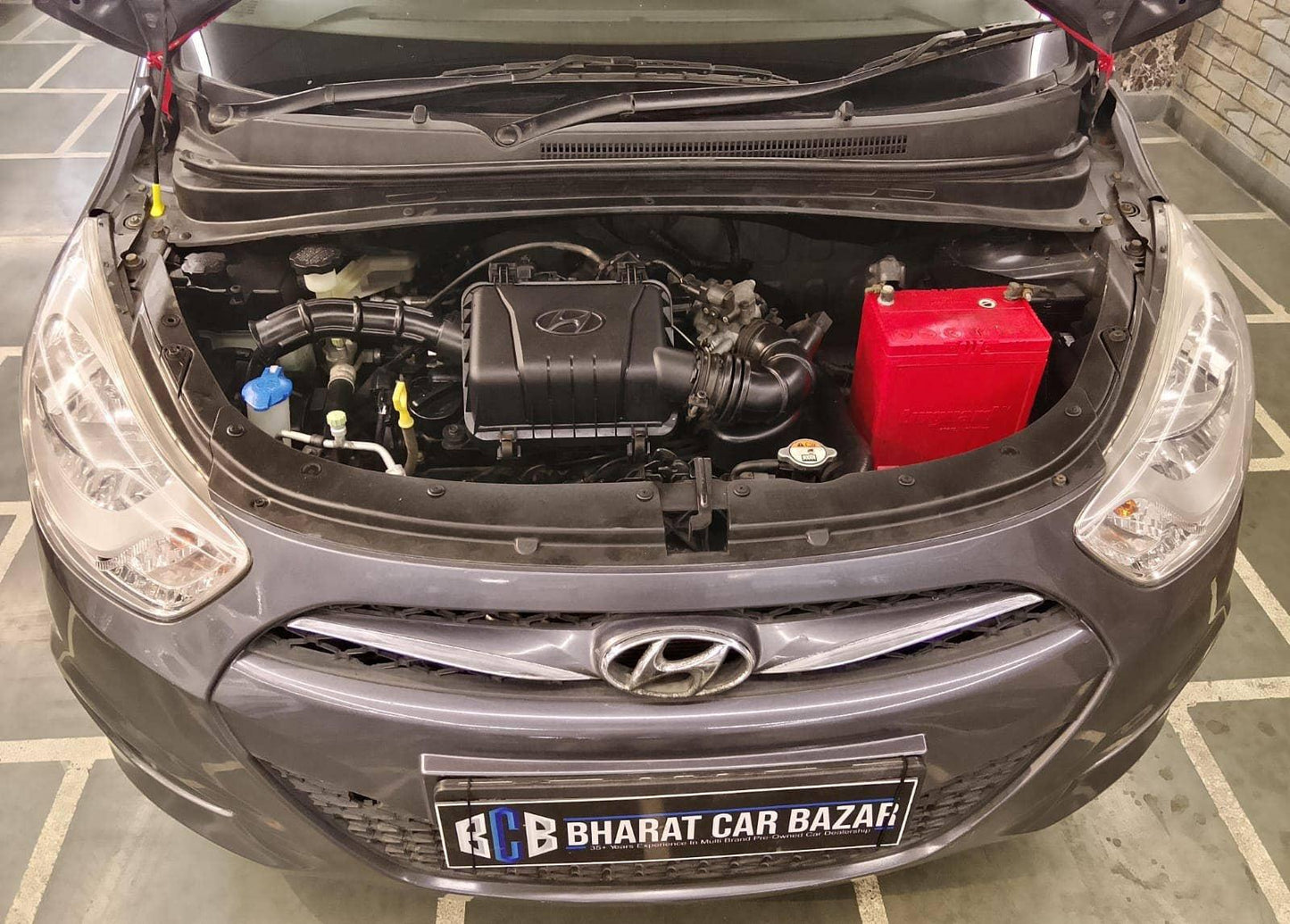 11,000 KMS HYUNDAI I10 MAGNA 1.1 PETROL (2014)