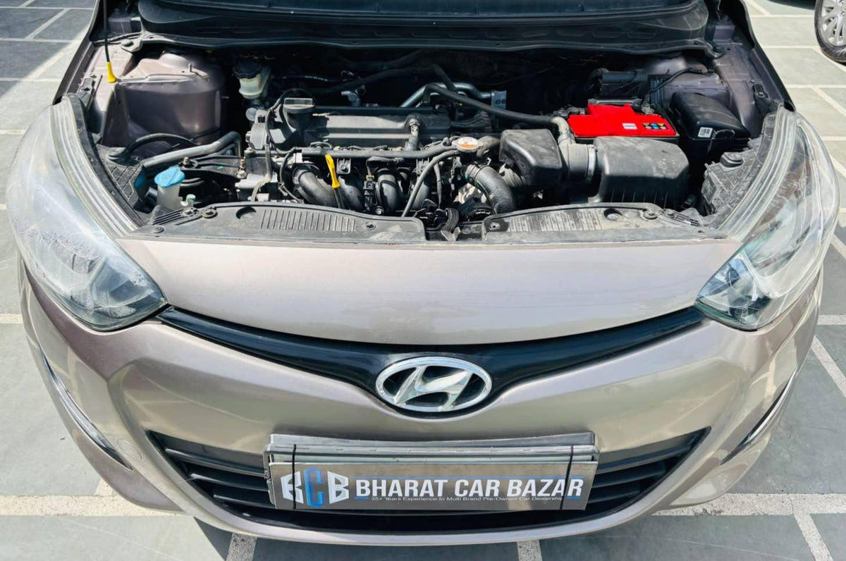 35,000 KMS HYUNDAI I20 MAGNA (O) 1.2 PETROL (2012)