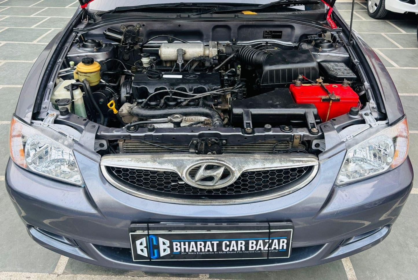 30,000 KMS HYUNDAI ACCENT EXECUTIVE PETROL (2011)