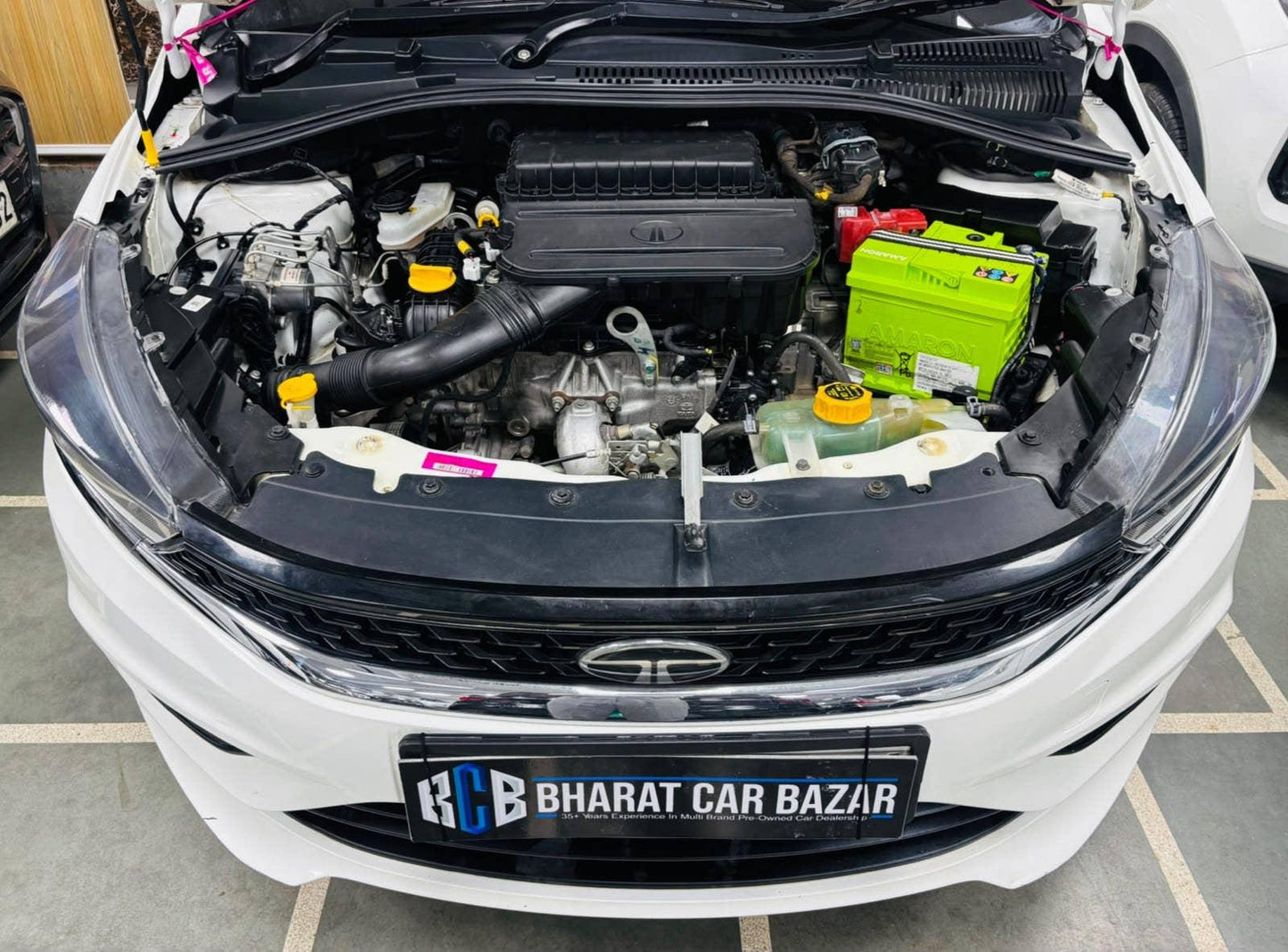 33,000 KMS TATA TIAGO XTA 1.2 I-CNG TWN (2024)
