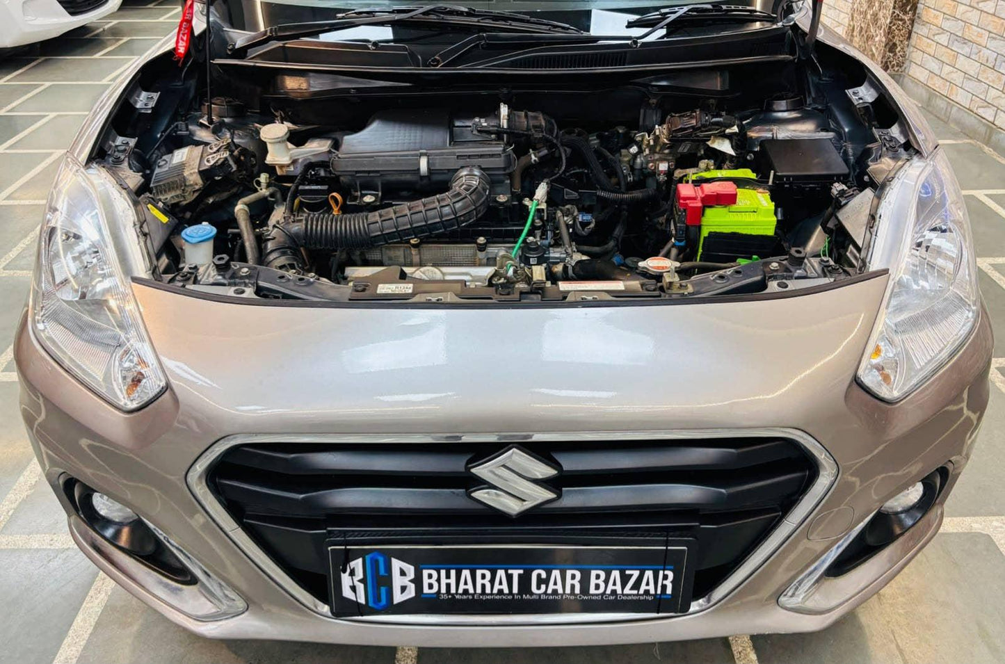 MARUTI DZIRE VXI GREEN CNG (2023)