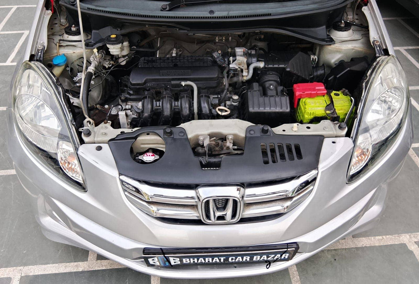 37,000 KMS HONDA AMAZE E MT 1.2 PETROL (2015)