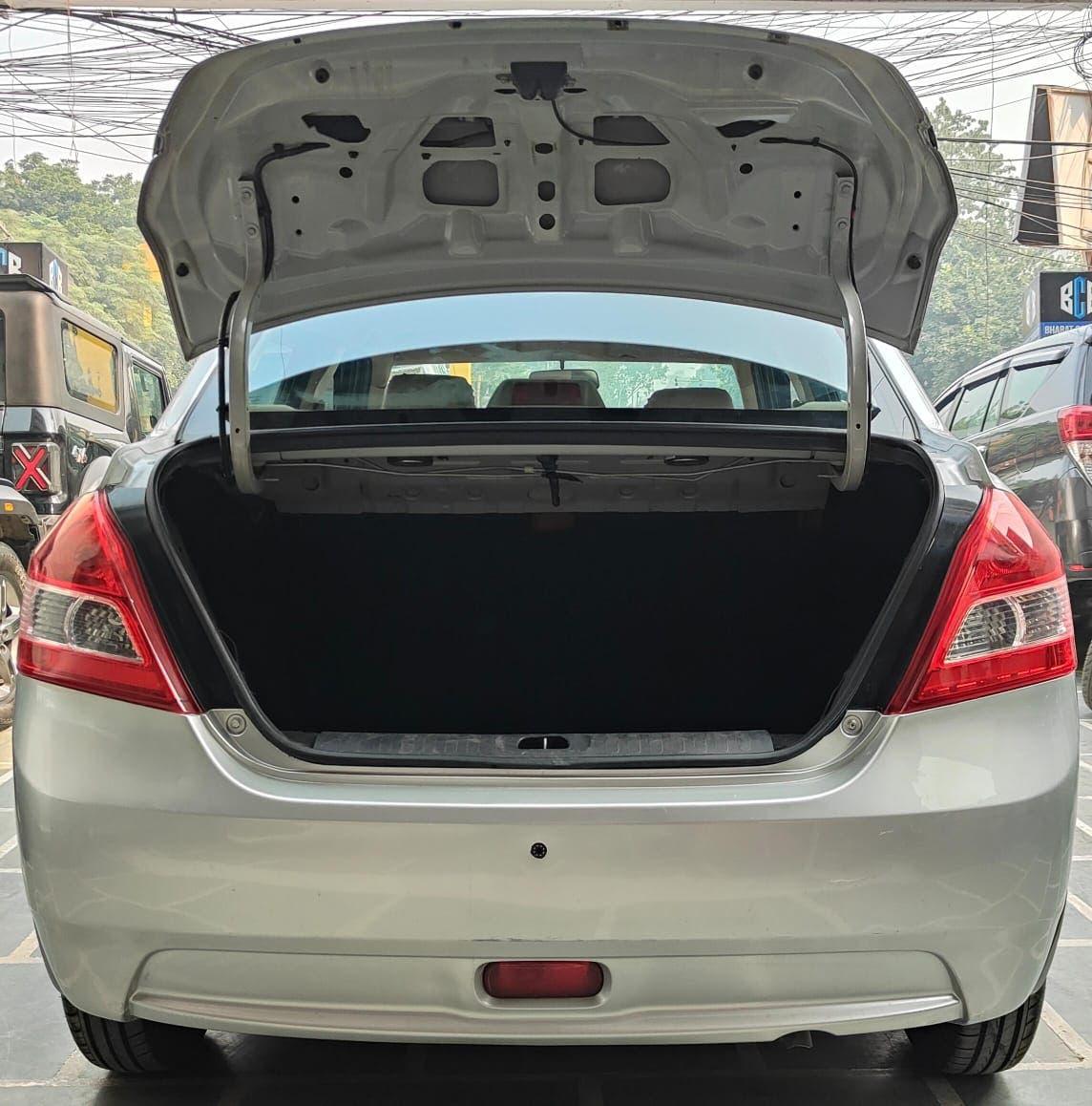 MARUTI DZIRE LDI DIESEL (2016)