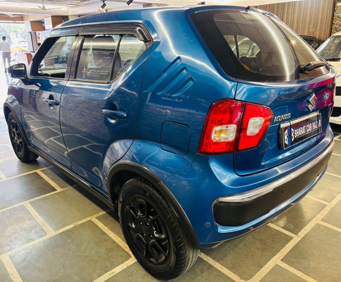 37,000 KMS MARUTI IGNIS 1.2 ZETA AUTOMATIC PETROL (2017)