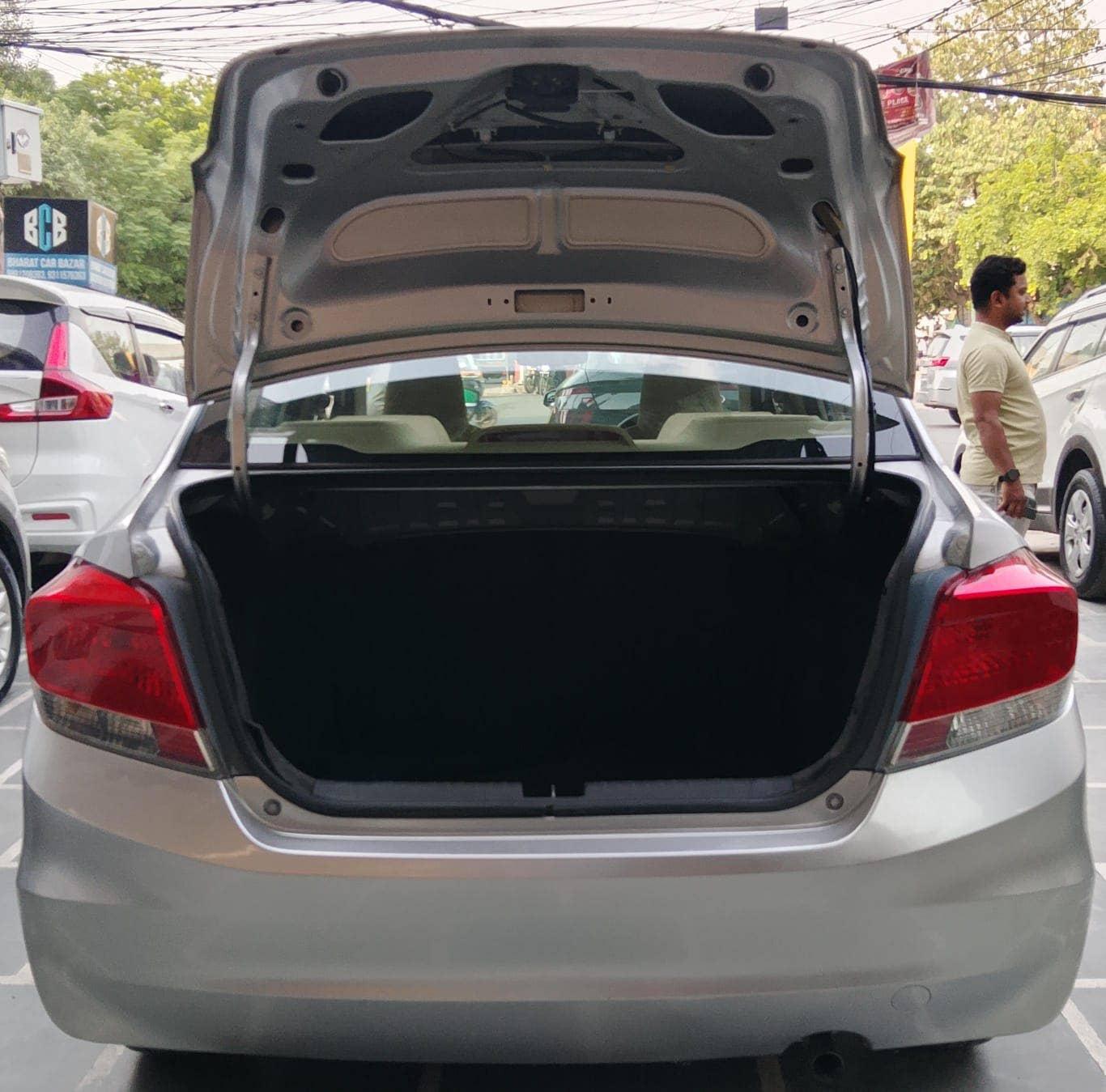 37,000 KMS HONDA AMAZE E MT 1.2 PETROL (2015)