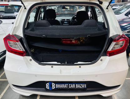 33,000 KMS TATA TIAGO XTA 1.2 I-CNG TWN (2024)
