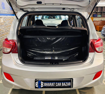 12,000 KMS HYUNDAI GRAND I10 1.2 SPORTZ (2016)
