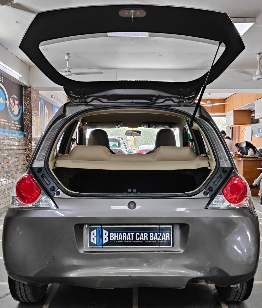 HONDA BRIO S (O) PETROL (2012)