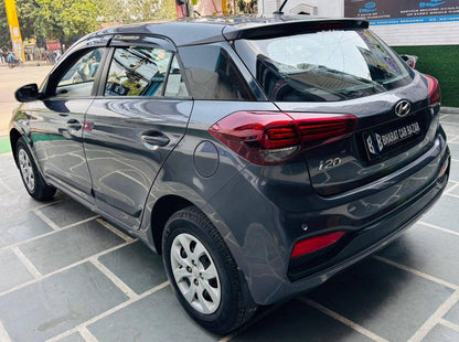 45,000 KMS HYUNDAI I20 1.2 MAGNA PETROL (2019)