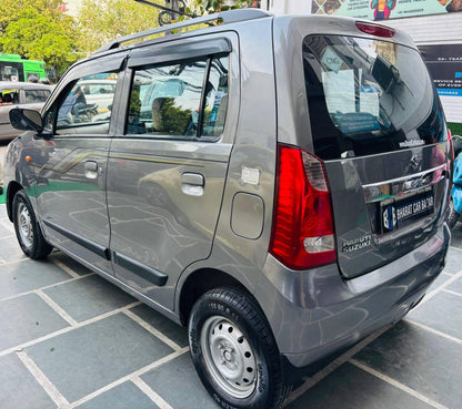 42,000 KMS MARUTI WAGONR LXI GREEN CNG (2017)
