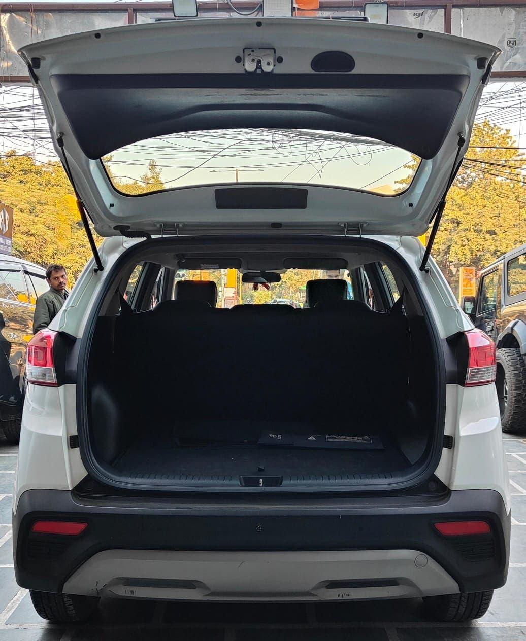 30,000 KMS HYUNDAI CRETA E+ 1.6 PETROL (2019)