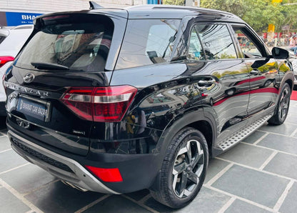 39,000 KMS HYUNDAI ALCAZAR SIGNATURE (O) 6 STR 1.5 DCT PETROL (2023)