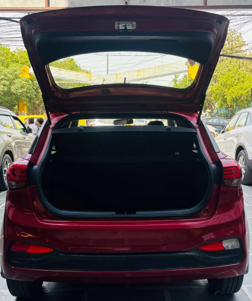 HYUNDAI I20 ASTA 1.2 VTVT PETROL (2018)