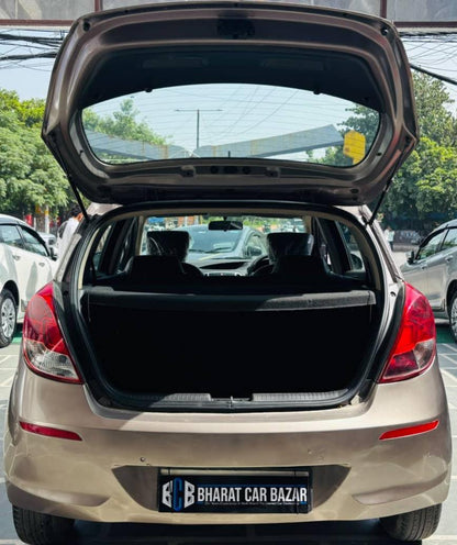 35,000 KMS HYUNDAI I20 MAGNA (O) 1.2 PETROL (2012)