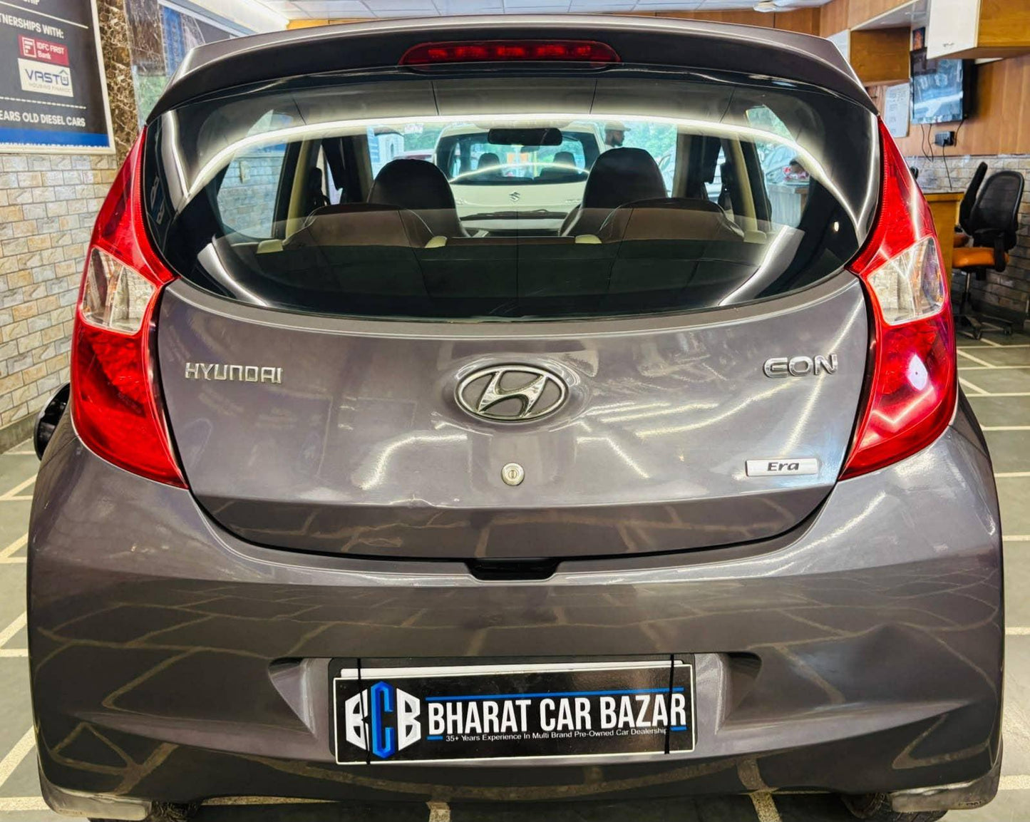 48,000 KMS HYUNDAI EON ERA+ PETROL (2016)