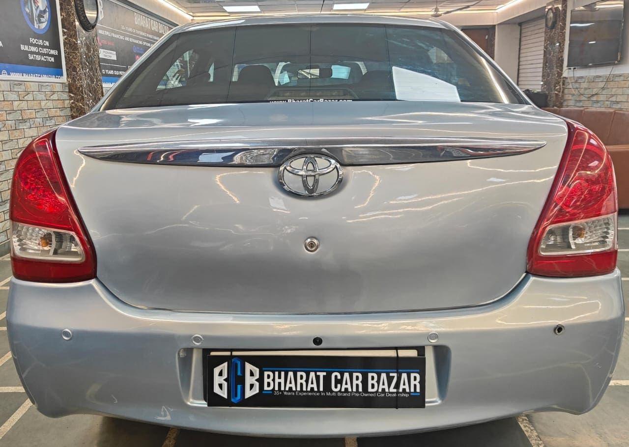 TOYOTA ETIOS V PETROL (2011)