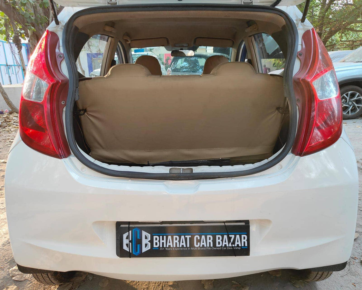 HYUNDAI EON D-LITE+ S PETROL (2015)