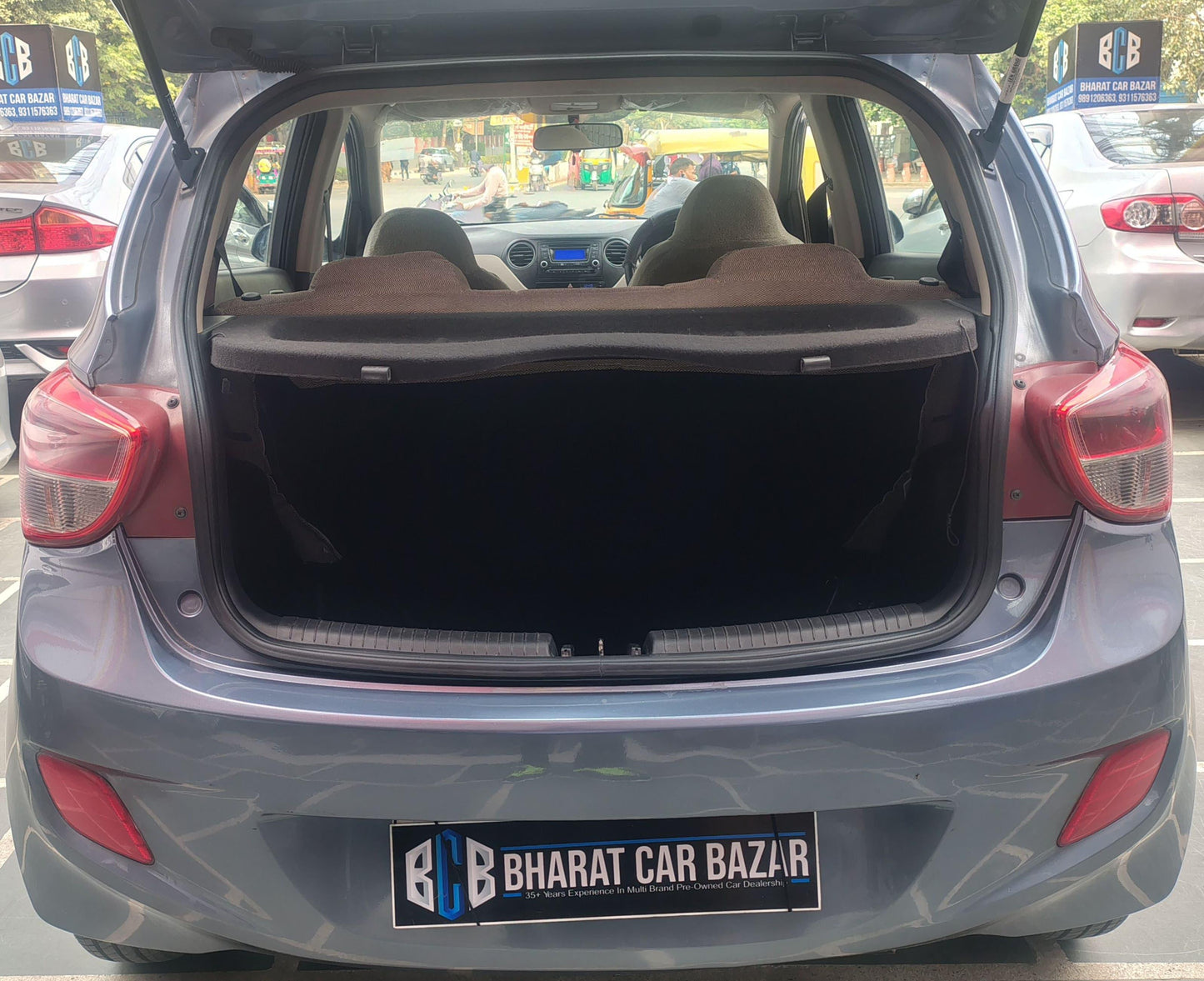 36,000 KMS HYUNDAI GRAND I10 MAGNA PETROL (2016)