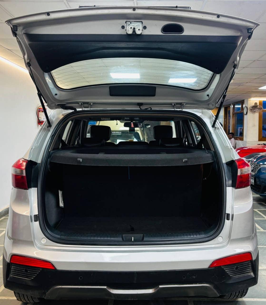 HYUNDAI CRETA 1.6 SX+ CNG (2017)
