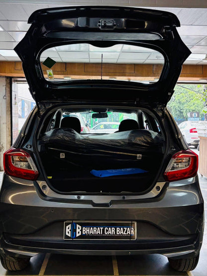 18,000 KMS TATA TIAGO 1.2 CNG TWN XM (2025)