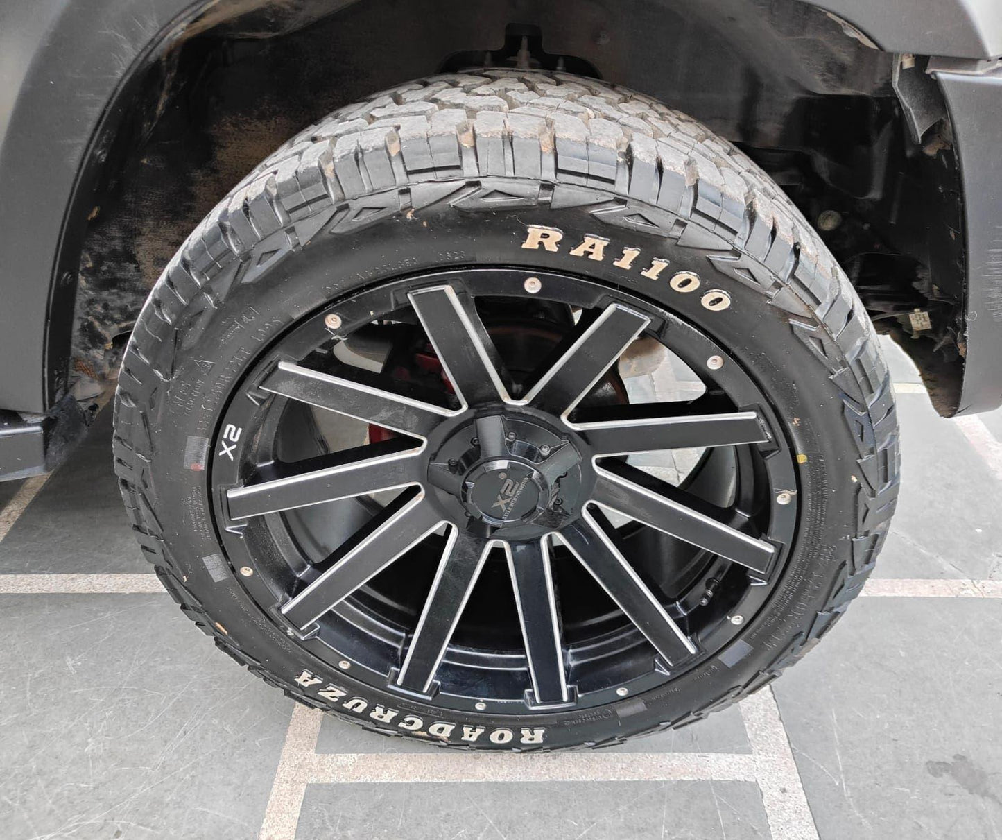 22,000 KMS MAHINDRA THAR LX D MT 4X4 PETROL (2023)