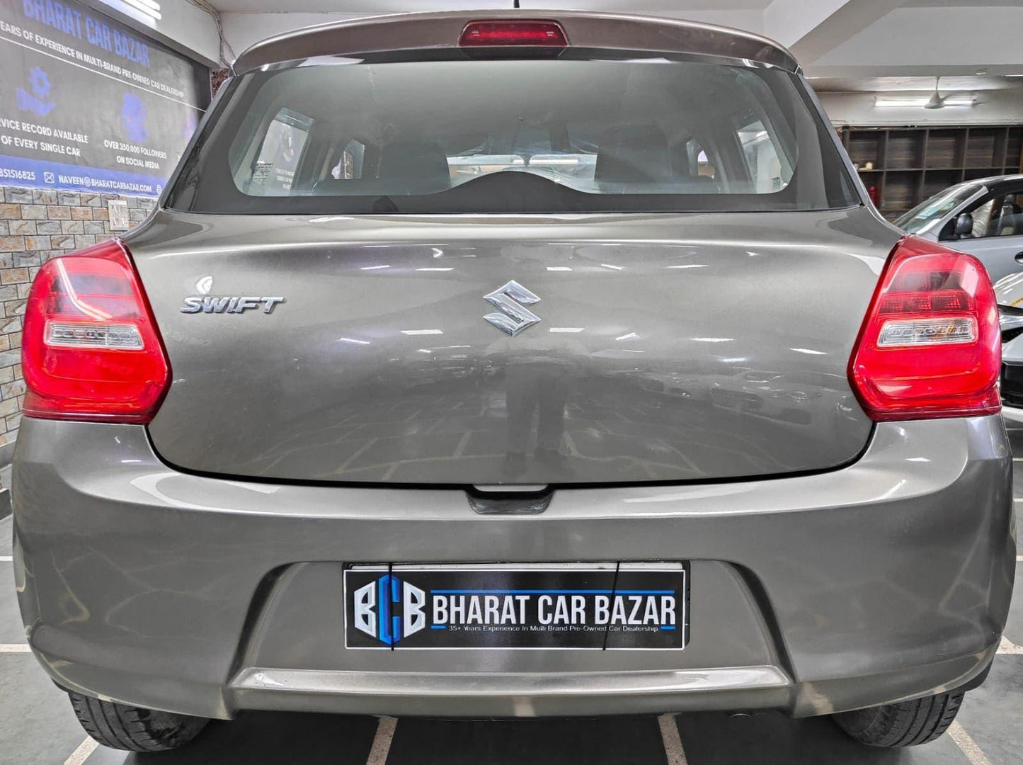 33,000 KMS MARUTI SWIFT VXI PETROL (2018)