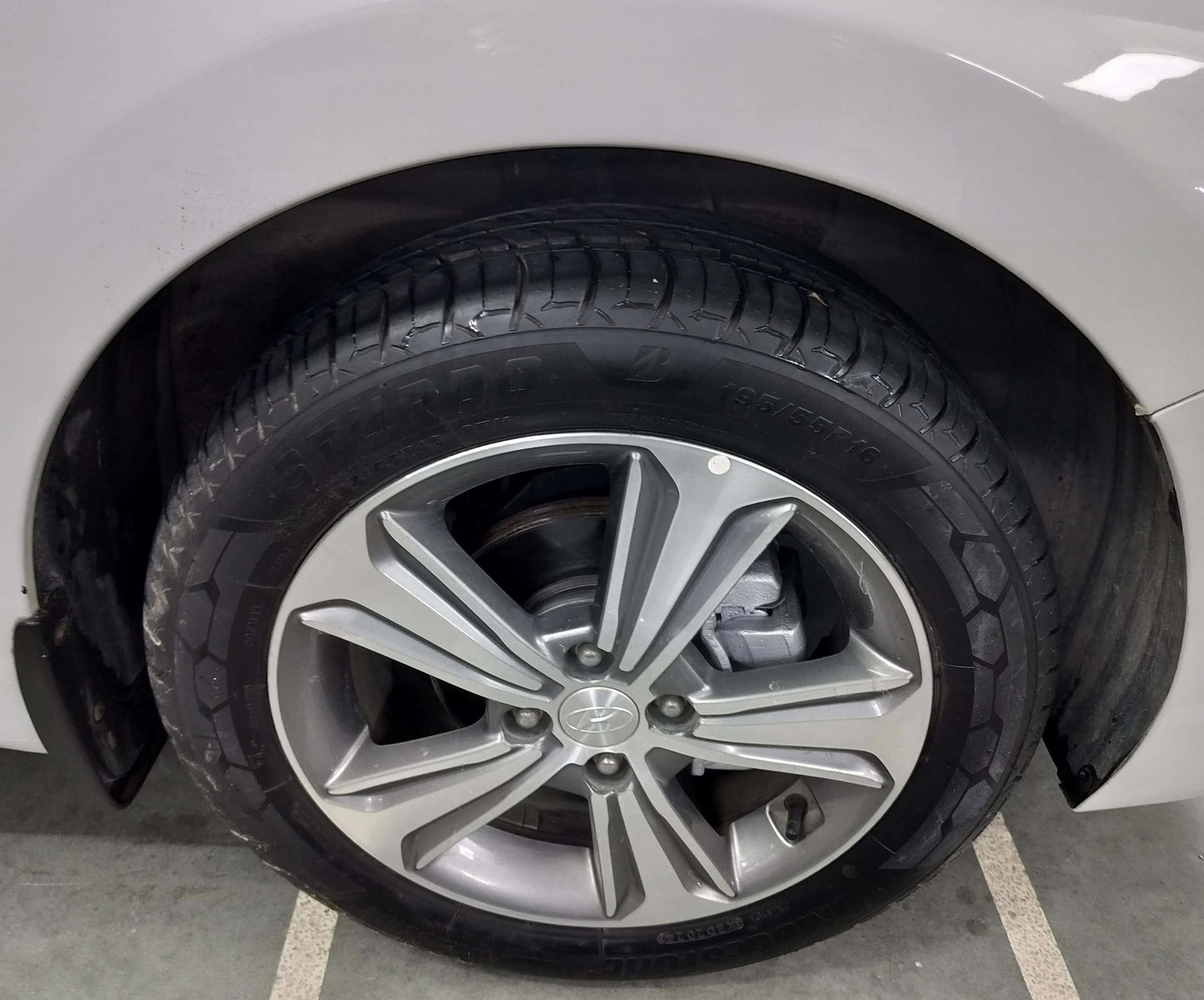 HYUNDAI VERNA SX 1.6 PETROL (2018)