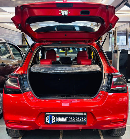 39,000 KMS MARUTI SWIFT ZXI+ PETROL (2024)