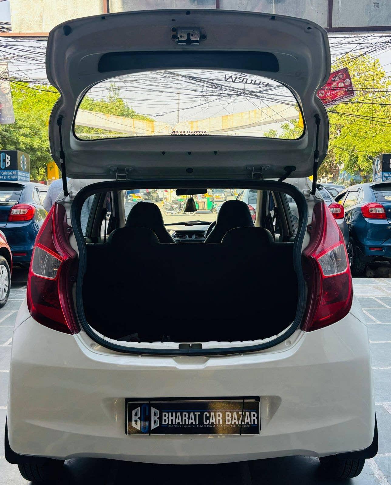 26,000 KMS HYUNDAI EON D LITE+ PETROL (2014)
