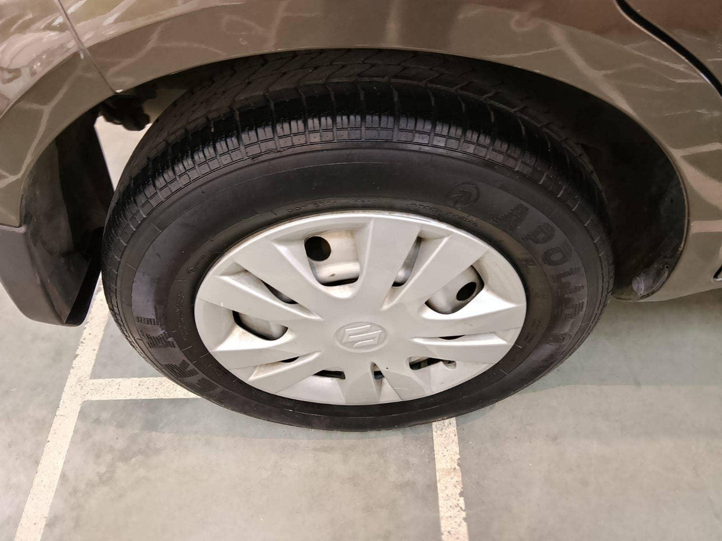 12000 KMS MARUTI RITZ LXI (O) PETROL (2013)