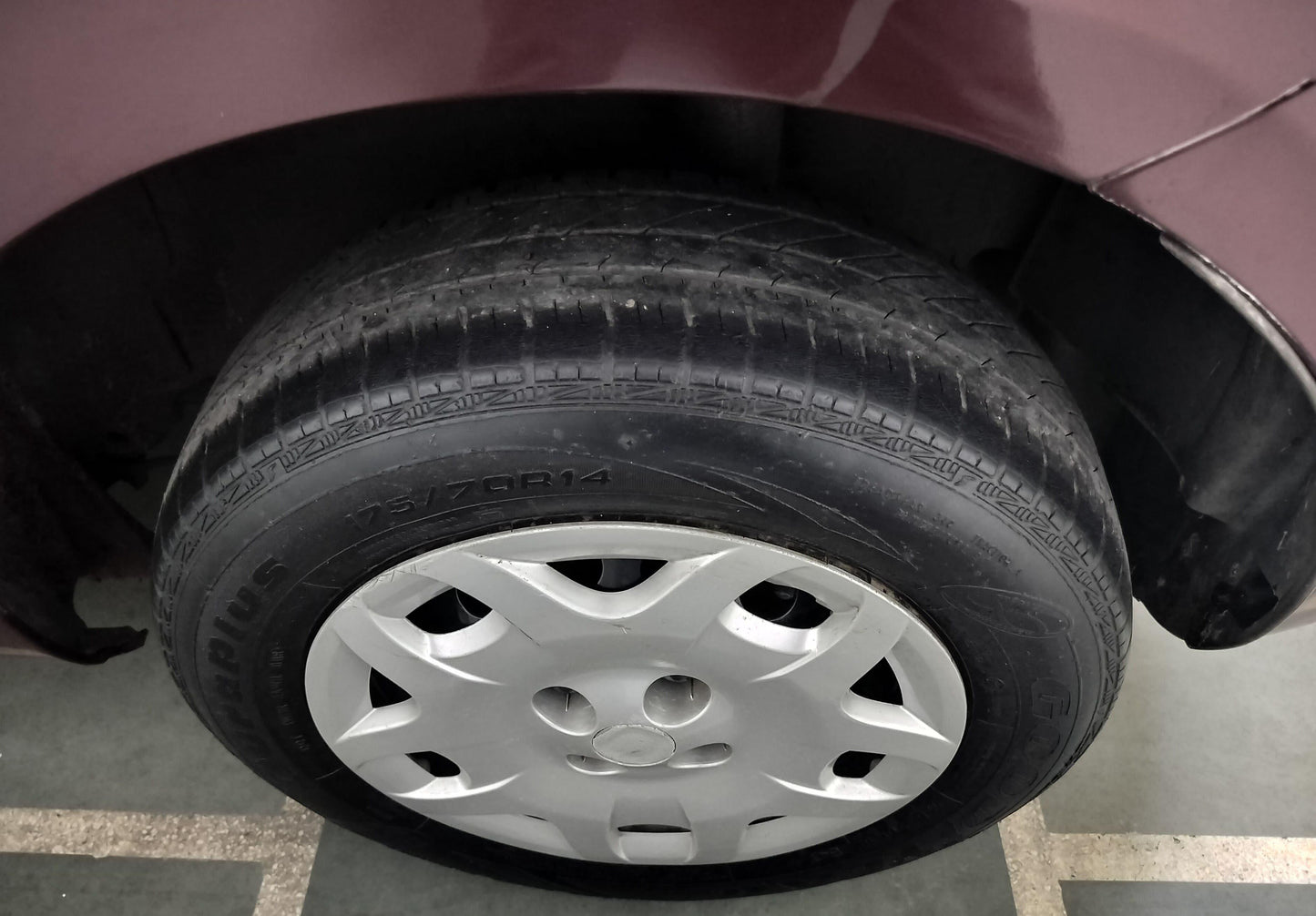 30,000 KMS FIAT PUNTO EMOTION PETROL (2014)