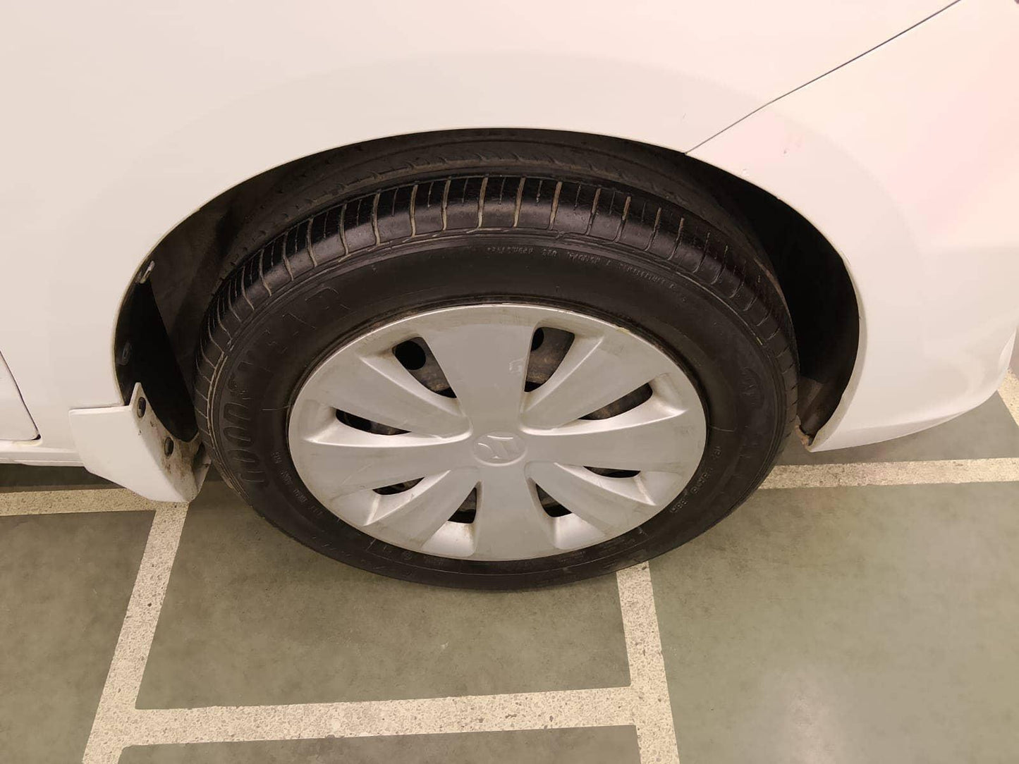 15,000 KMS MARUTI ERTIGA VXI PETROL (2016)