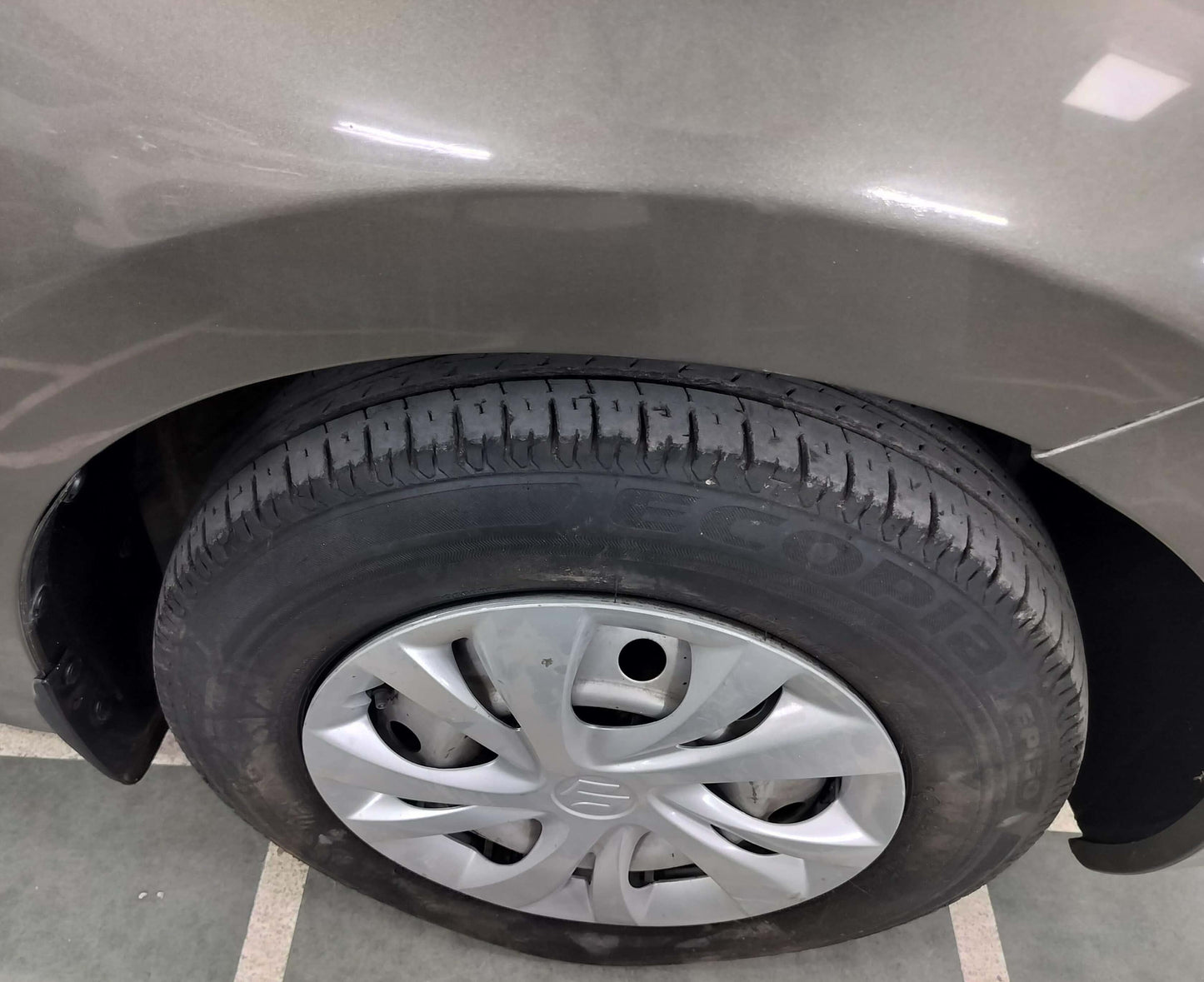 46,000 KMS MARUTI SWIFT LXI PETROL (2018)