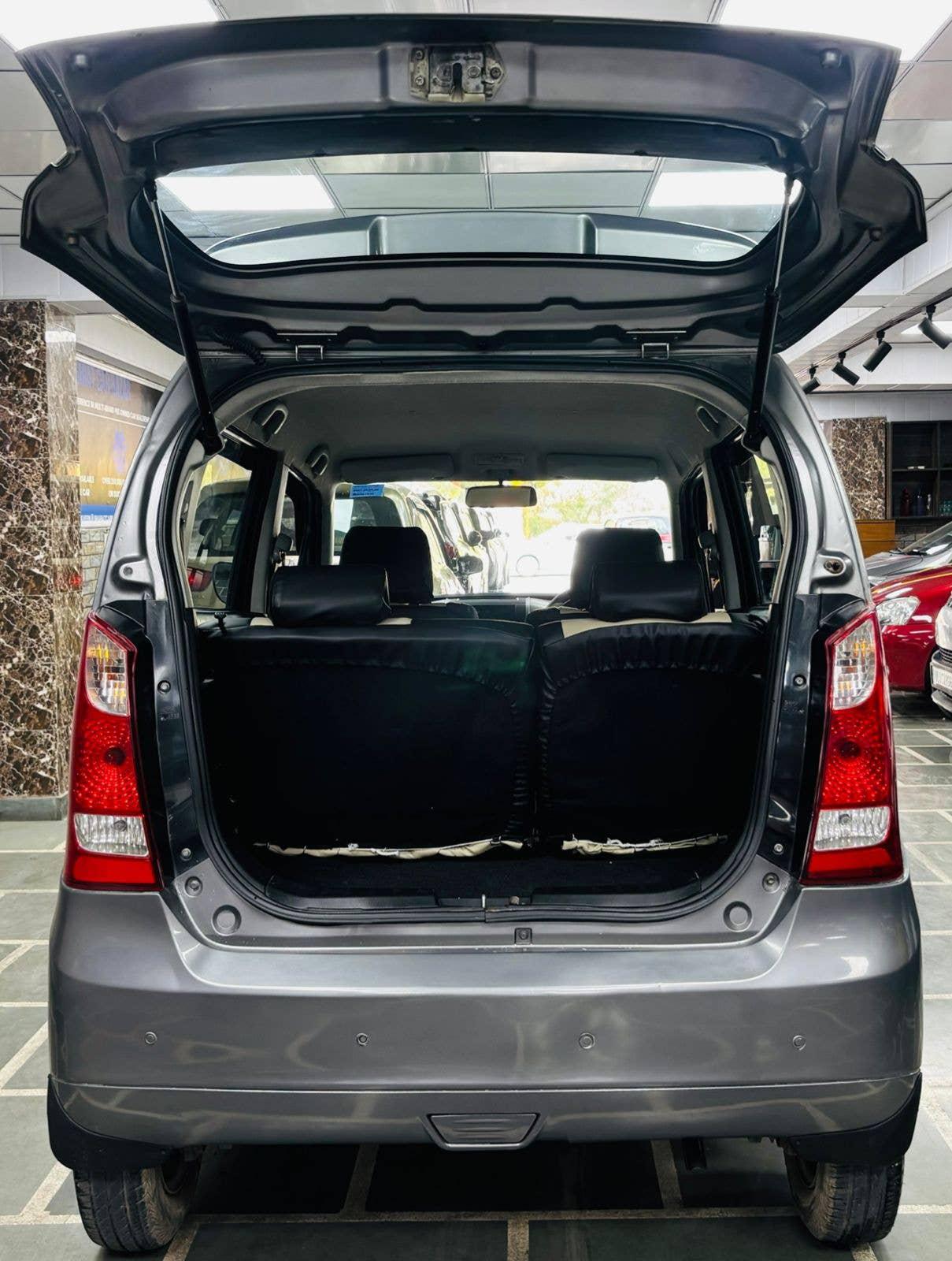 49,000 KMS MARUTI WAGONR LXI PETROL (2016)