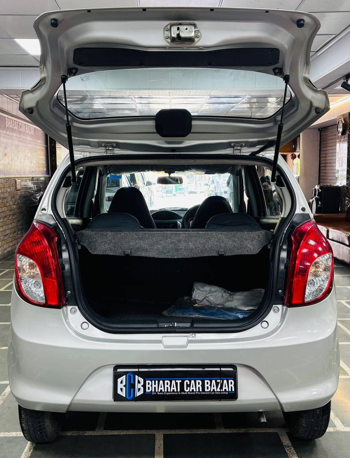 13,000 KMS MARUTI ALTO 800 VXI PETROL (2016)