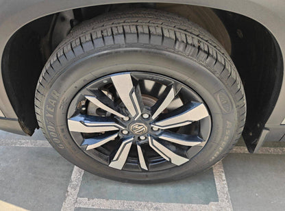 11,000 KMS MORRIS GARAGES HECTOR SHARP HYBRID MT 1.5 PETROL (2020)