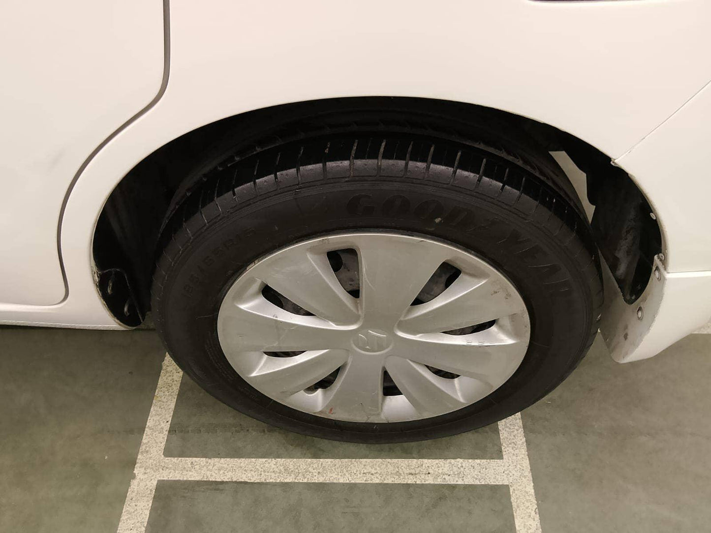 15,000 KMS MARUTI ERTIGA VXI PETROL (2016)