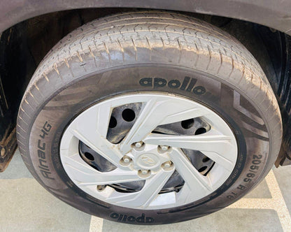 40,000 KMS HYUNDAI CRETA 1.5 MPI MT E PETROL (2022)