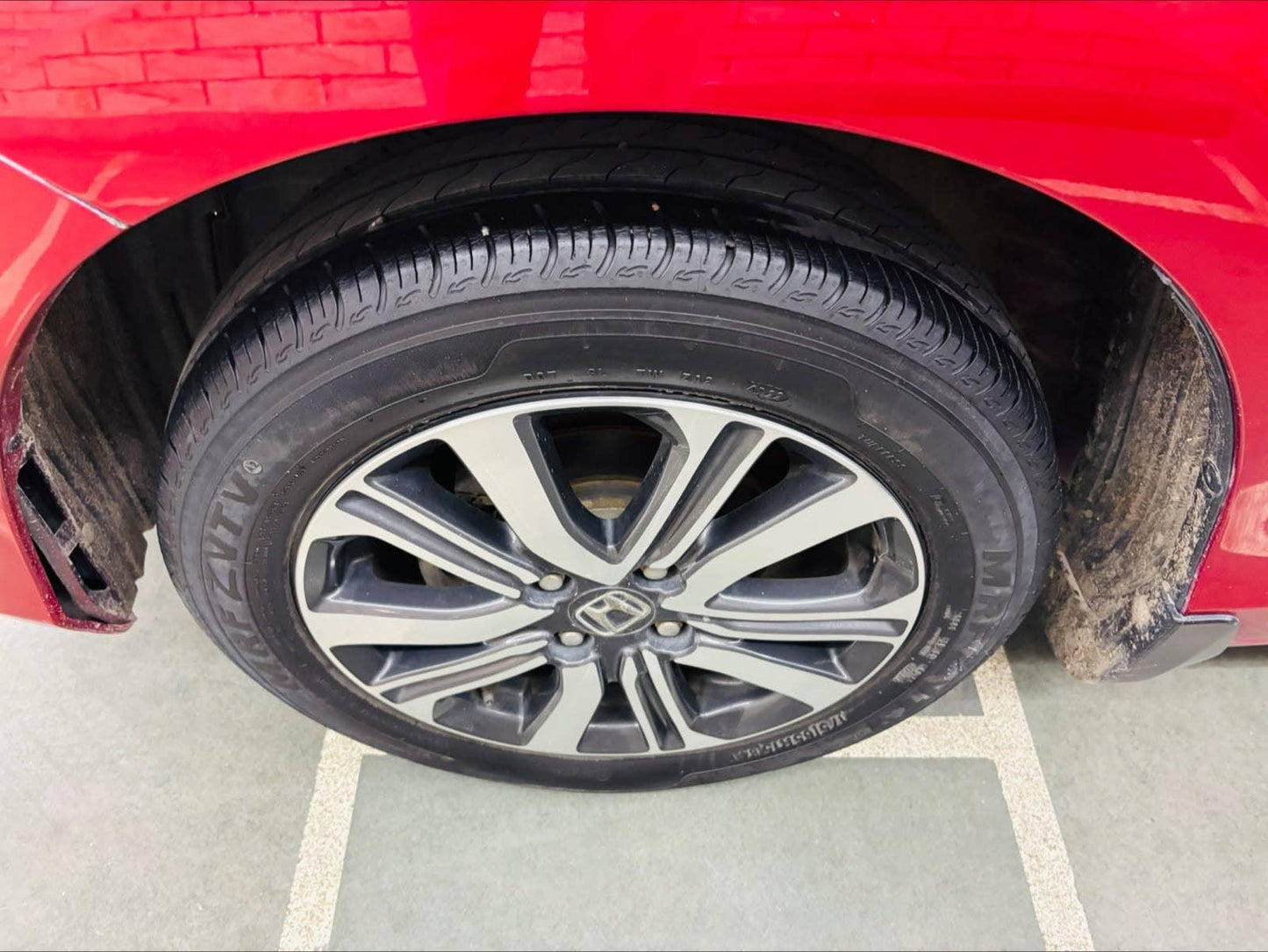 28,000 KMS HONDA AMAZE RDE VX 1.2 MT PETROL (2023)