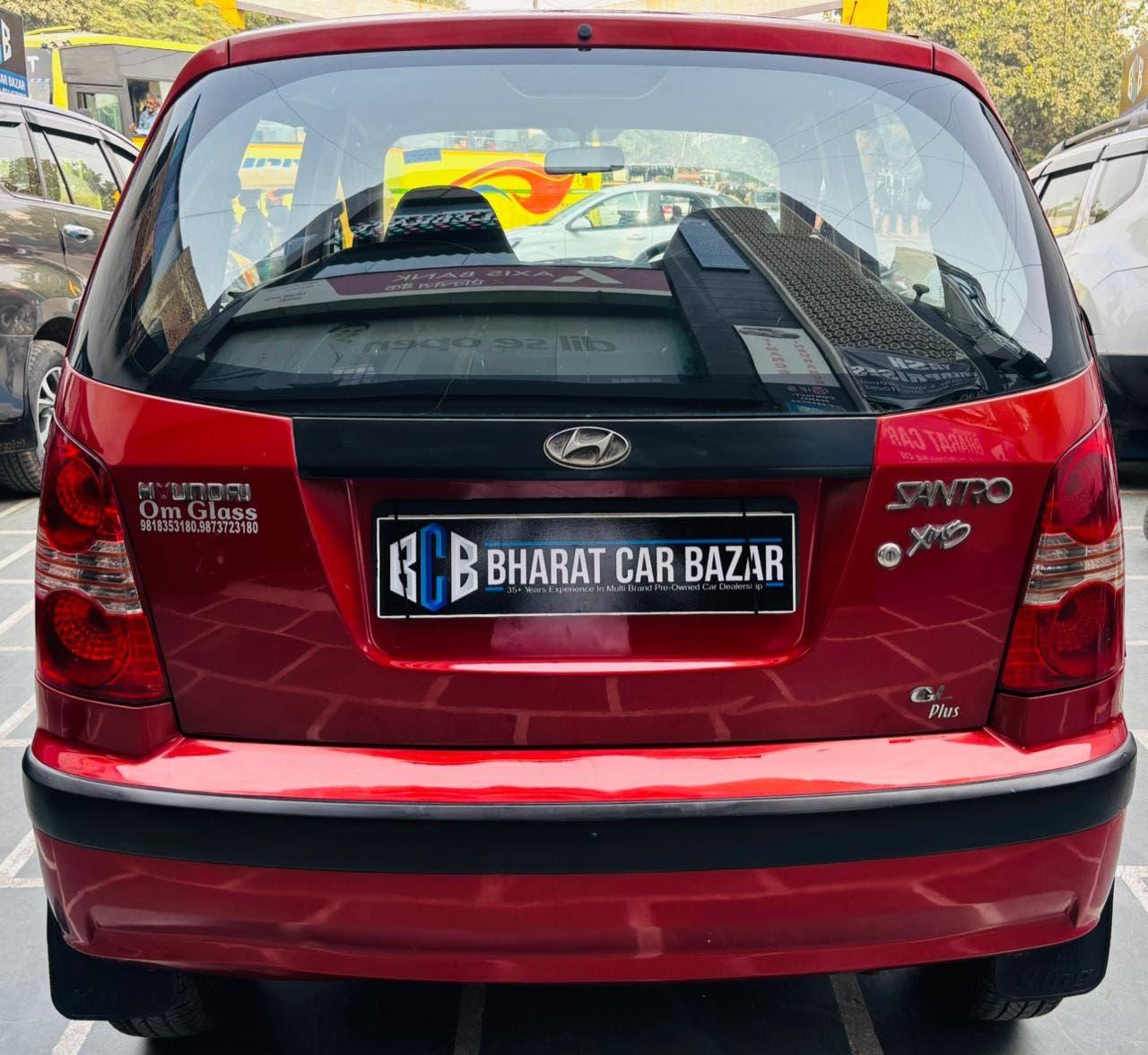 39,000 KMS HYUNDAI SANTRO GL PETROL (2013)